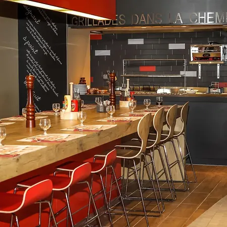 Ibis Geneve 3*