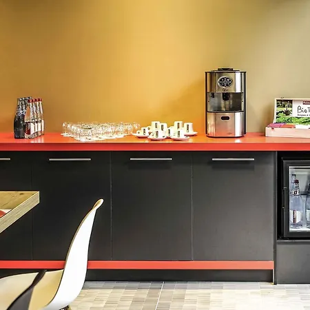 Hotel Ibis Geneve Saint-Genis-Pouilly