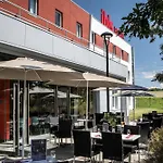 Hotel Ibis Geneve Saint-Genis-Pouilly