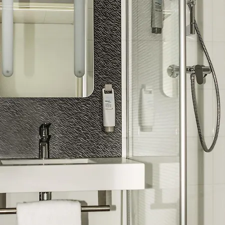 Ibis Geneve Saint-Genis-Pouilly